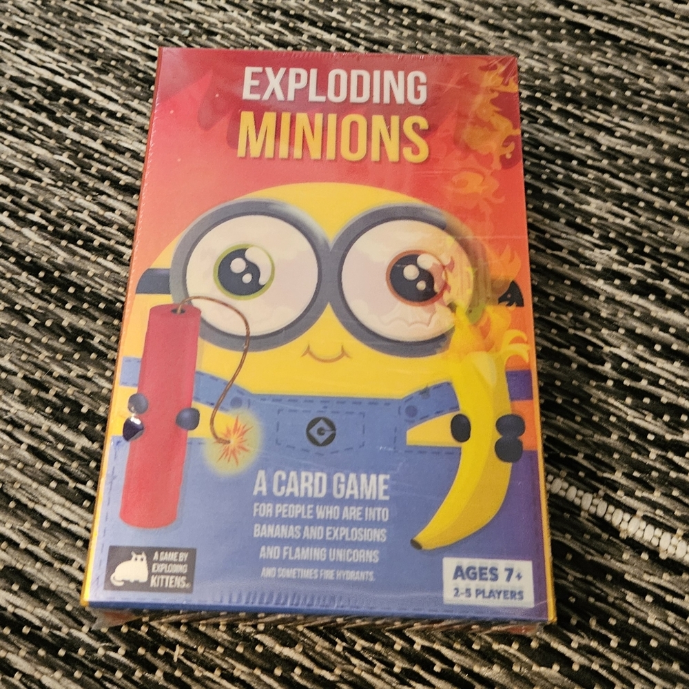 Exploding Minions Board Game - Picture 2 of 4